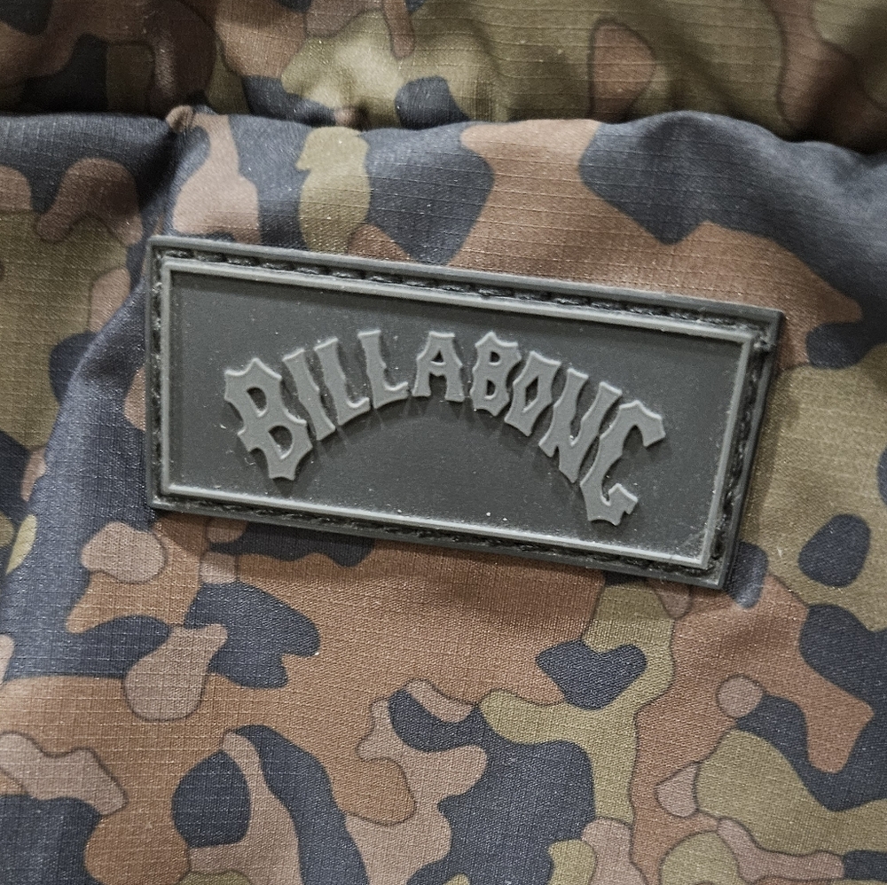 Billabong Men's Black and Brown Camouflage Backpack - Picture 2 of 7